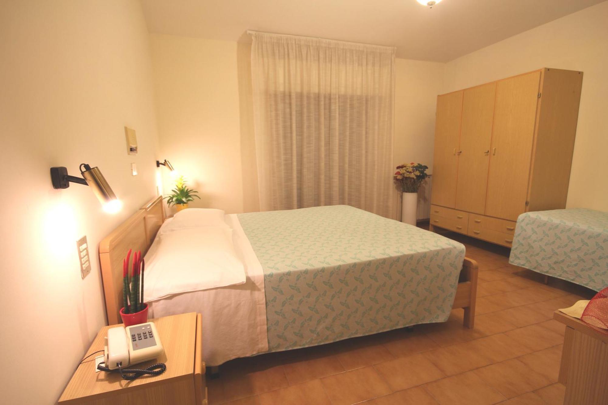Hotel Villa Luca تْشيانشانو  تيرمي الغرفة الصورة